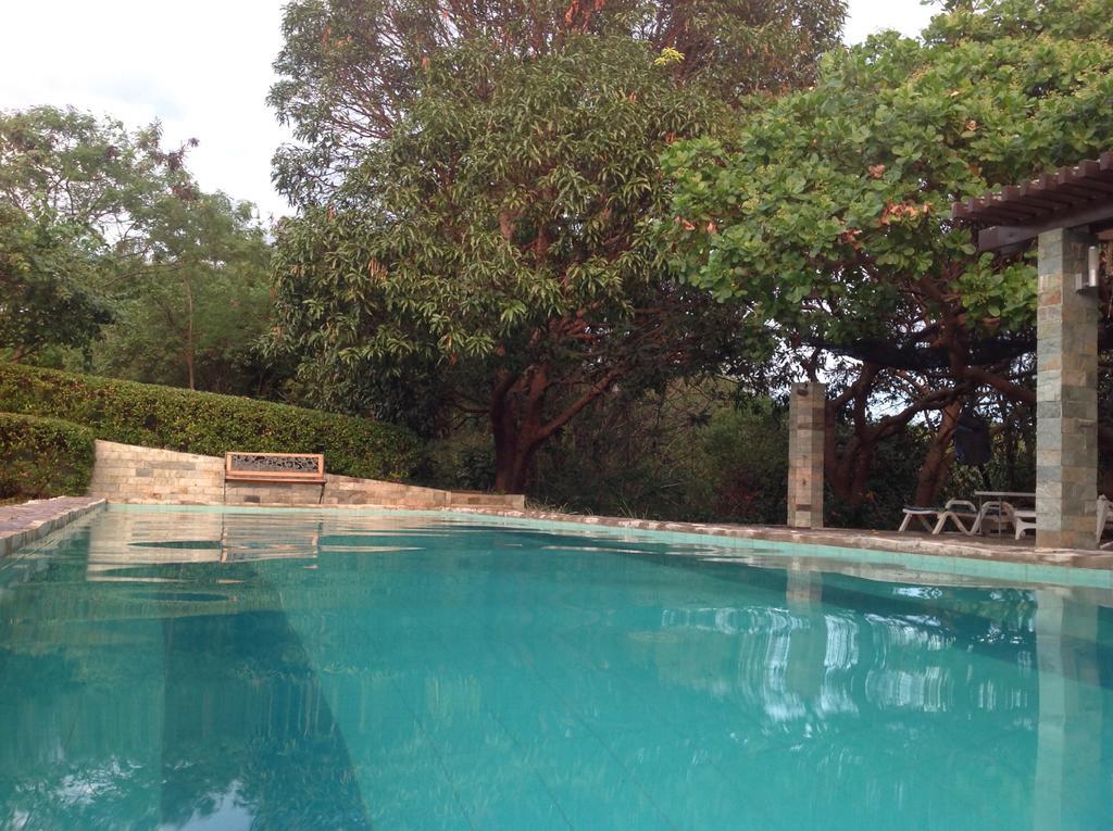 הוילה Bagac Native House With Beautiful Pool מראה חיצוני תמונה