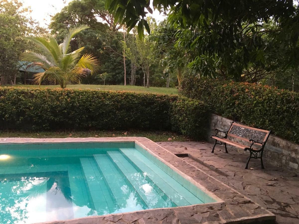 הוילה Bagac Native House With Beautiful Pool מראה חיצוני תמונה