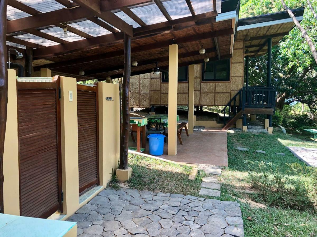 הוילה Bagac Native House With Beautiful Pool מראה חיצוני תמונה