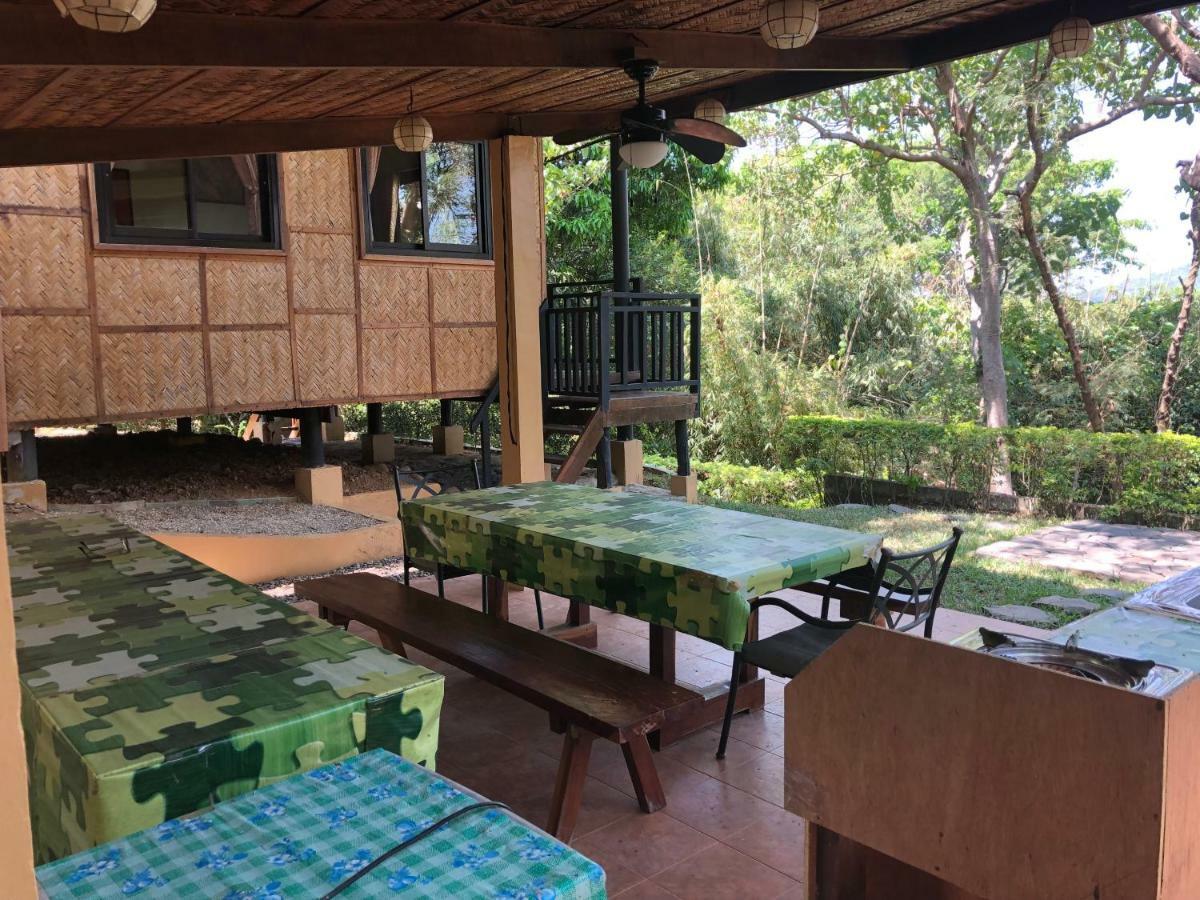 הוילה Bagac Native House With Beautiful Pool מראה חיצוני תמונה