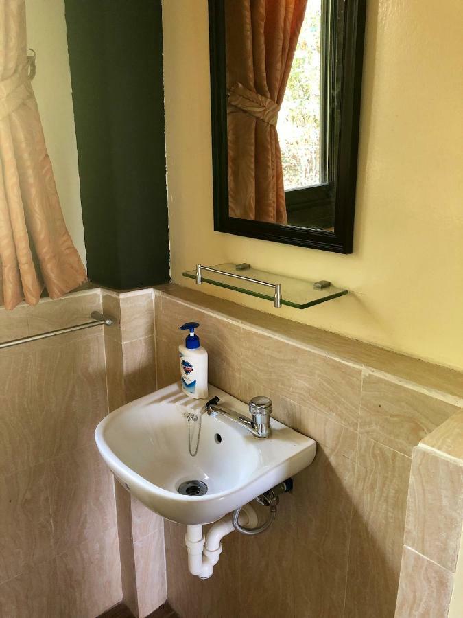 הוילה Bagac Native House With Beautiful Pool מראה חיצוני תמונה